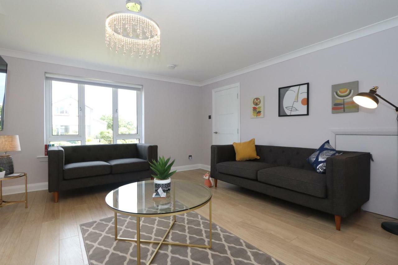 Dunfermline - Luxury 3 Bedroom 2 Bathroom Detached House With Garden Eksteriør bilde