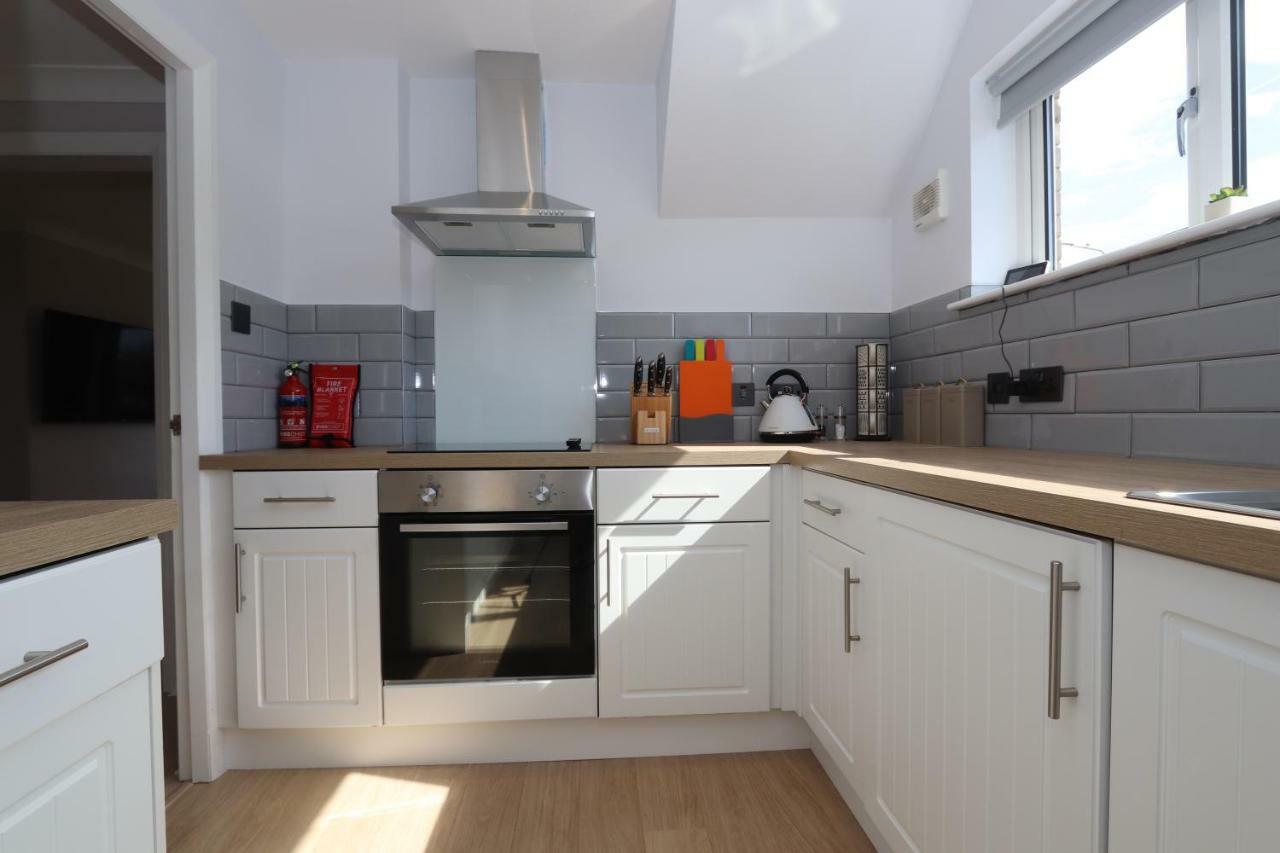 Dunfermline - Luxury 3 Bedroom 2 Bathroom Detached House With Garden Eksteriør bilde