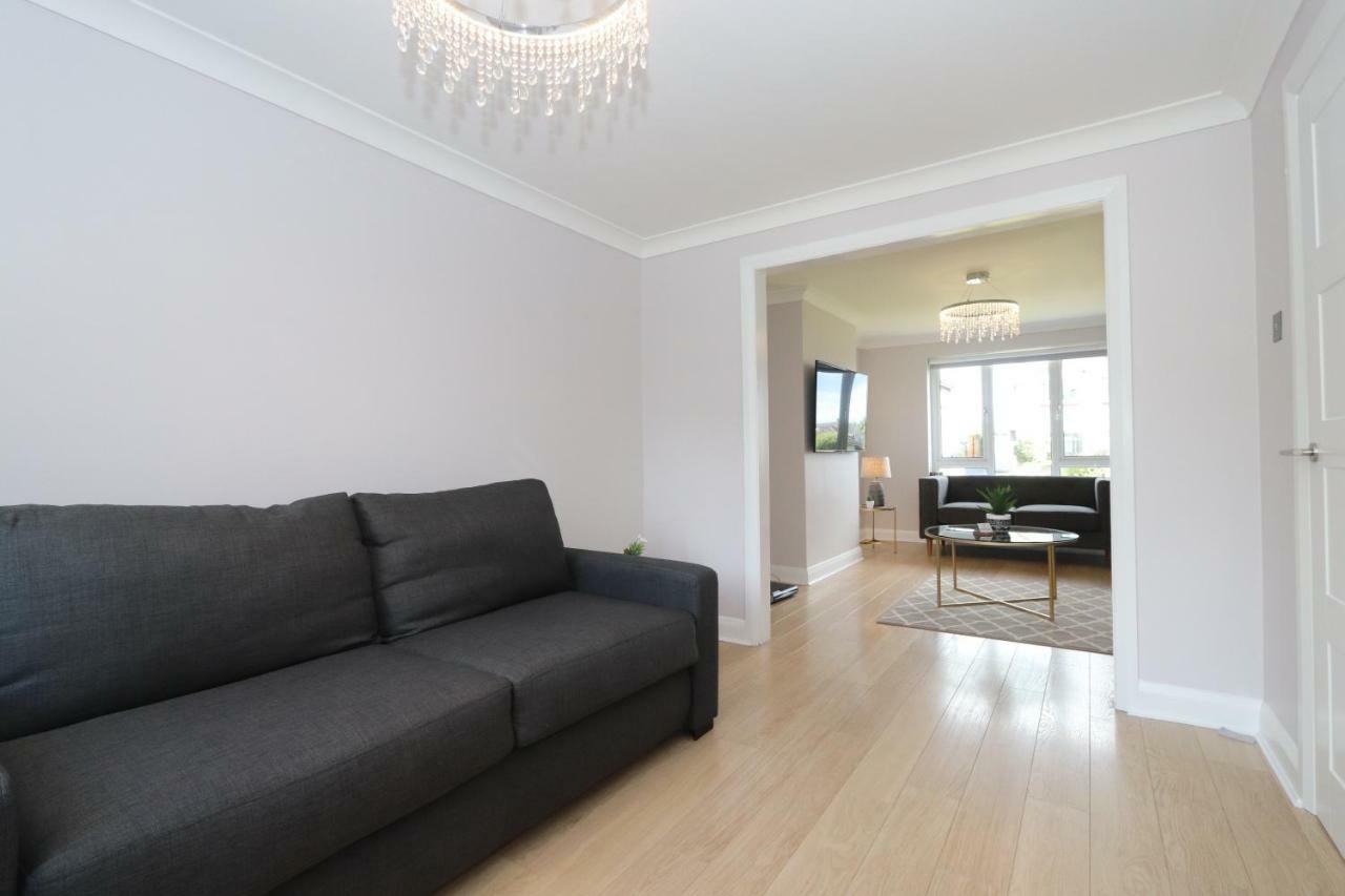 Dunfermline - Luxury 3 Bedroom 2 Bathroom Detached House With Garden Eksteriør bilde