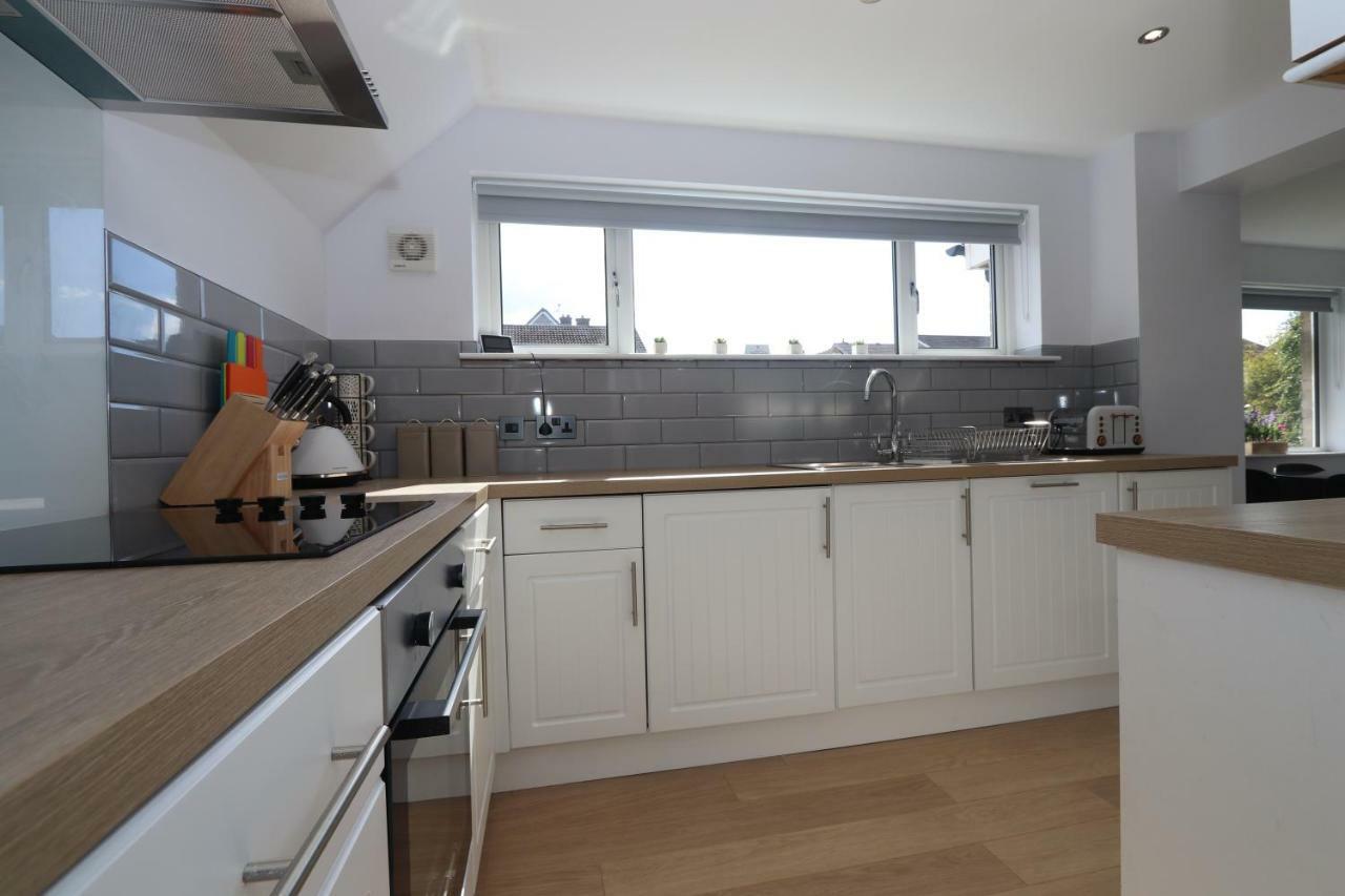 Dunfermline - Luxury 3 Bedroom 2 Bathroom Detached House With Garden Eksteriør bilde